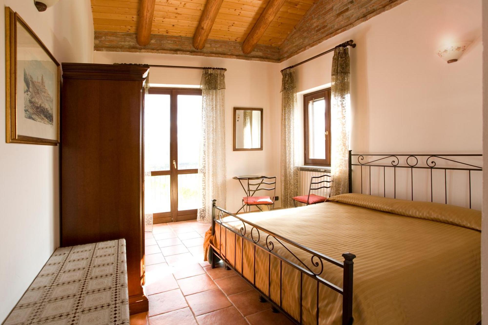Agriturismo Antichi Poderi Gallina Neive Buitenkant foto